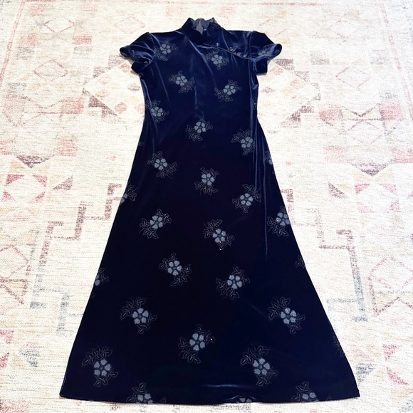 Vintage 90’s Navy velvet floral maxi dress short sleeves high neck size 4 petite - Picture 9 of 10